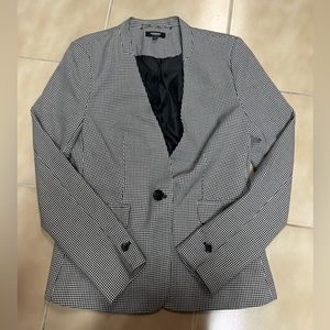 - Premise Studio Blazer
